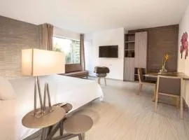 V Grand Hotel, a member of Radisson Individuals
