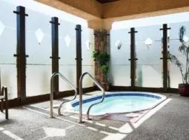 Best Western Diamond Inn