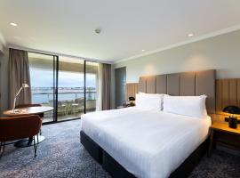 Crowne Plaza Perth by IHG, hotel in Perth