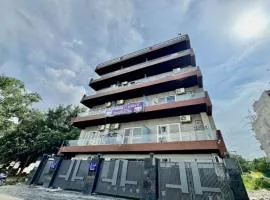 Soothing Stayz - Near Medanta The Medicity