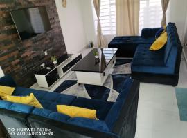 Wamz Apartments And Tours A، فندق في Sankaia