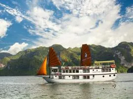 Halong Phoenix Cruiser