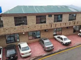 Hotel Fakhar International