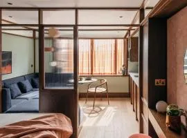 Locke London Canary Wharf