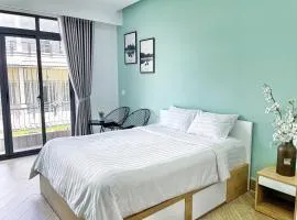 MIDMOST C22 Apartment