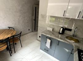 Apartment Uman, hotel in Umanʼ
