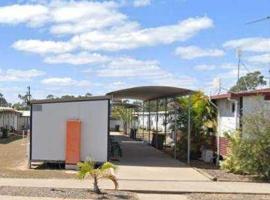 Acacia Village Moranbah، فندق في مورانبا