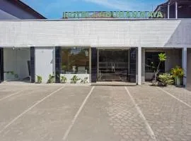 OYO 94751 Hotel Labuhan Raya