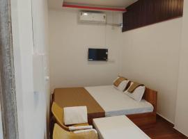 Village Lodge, ξενοδοχείο σε Udalguri