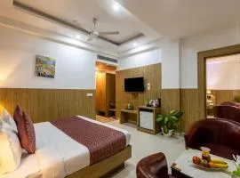 HOTEL THE ELEVATE Near Terminal 3 Delhi International Airport WITH- FREE AIRPORT PICKUP