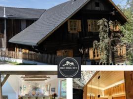 Chalet Schmelz Huette mit Sauna und Garten, ξενοδοχείο σε Flattach