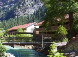 Hot Springs Inn
