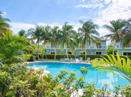 Summertime Suites #50, hotel sa West Bay