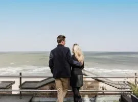 Beach Hotel Helios by CW Hotel Collection