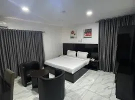 Noah's Ark Hotel & Suites