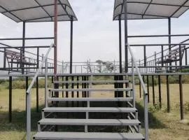 Endeem mara resort