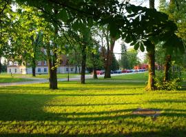 Hotel Willa Park, hôtel à Żagań