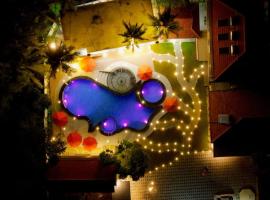 Infenta's Villa, ξενοδοχείο σε Pandattarippu