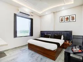 Super Hotel O Hanuman Gadi Formerly Alankar Lawn