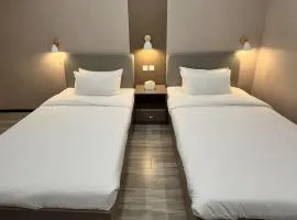Sky Vista Hotel