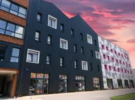 Amarant Urban by CHM