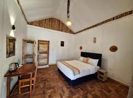 Ambokili Cottages