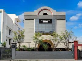 Super Townhouse Kalmana, Hotel in Nagpur