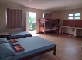 Suki Beach Resort Family Aircon Room