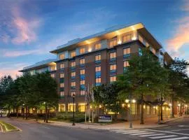 Hilton Garden Inn Shirlington
