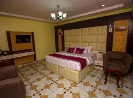 Doreen Grand Hotel and suites