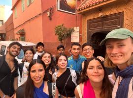 Kasbah Red Castel Hostel, hôtel à Marrakech