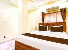 FabHotel Royal Rose Residency