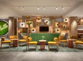 Holiday Inn Melbourne Bourke Street Mall by IHG
