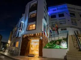 Hotel Esmeralda