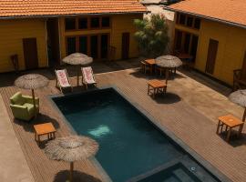 Toti guest house 5, hotel en São Tomé