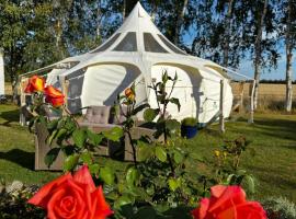 Romantik Luxus Glamping 4, hotel in Idestrup