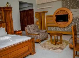 Five G Hotel