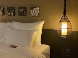Dua Hotel & Restaurant