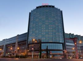 Ramada by Wyndham Lisbon, hotel in Lisbon