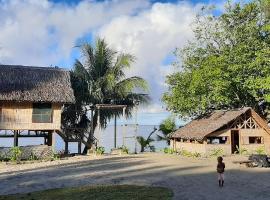 Wokisok Beach Bungalows, hotel en Konmiap