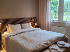 Kattugglans Gästrum 2, hôtel à Ljungby