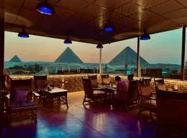 Nefri Pyramids Hotel
