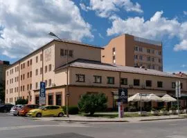 Hotel Piramida