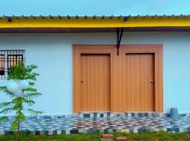 Aavir Resort And Farms, hotel v destinaci Rātu