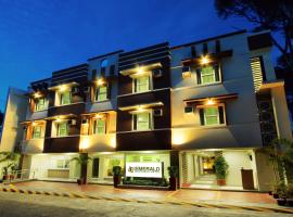 A picture of the hotel: Emerald Boutique Hotel