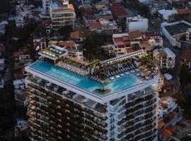 Maxwell Collection Romantic Zone, hotel in Puerto Vallarta