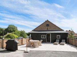 20328 Samsø - Besservej 35, Hotel in Tranebjerg