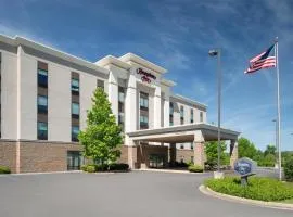 Hampton Inn Fairmont