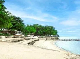 Savoy Hotel Mactan Cebu near Newtown Beach