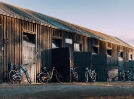 Dwarsvlei Venue - Camping & Stables，位于Middelburg的酒店